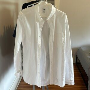 Uniqlo White Dress Shirt Men’s Large
